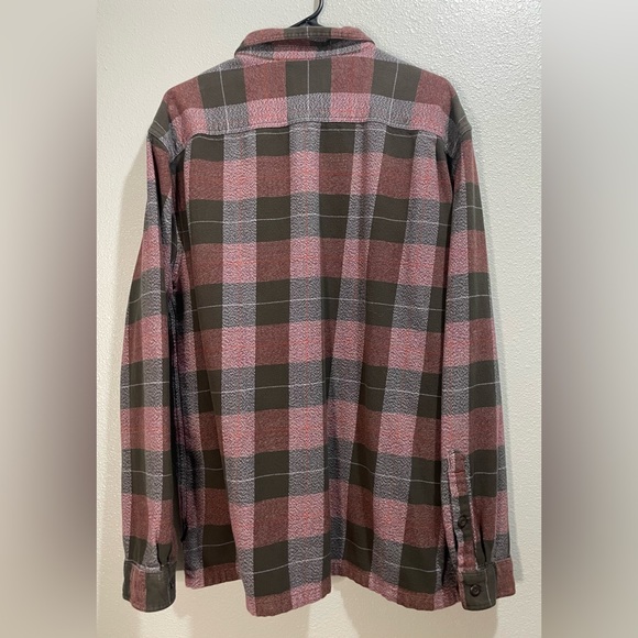 Patagonia Organic Cotton Plaid Shirt - Red and Gray - Picture 4 of 4
